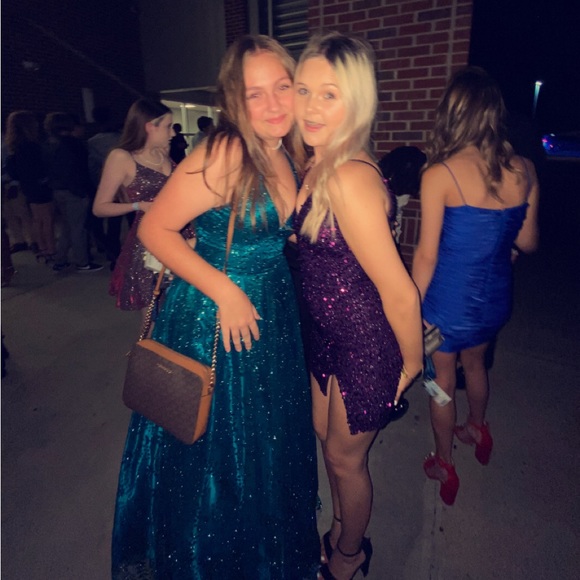 homecoming dress! - Picture 2 of 3